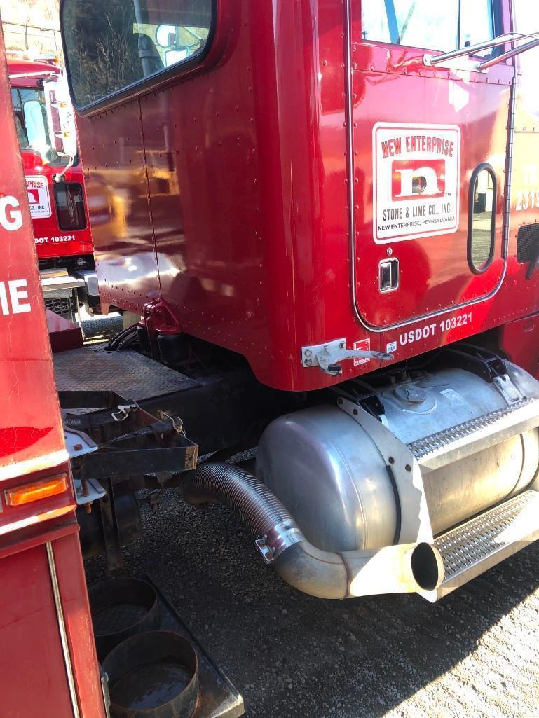 1999 PETERBILT 357 FUEL/LUBE TRUCK VN:503252 powered by Cummins ISM diesel engine, equipped with Roa