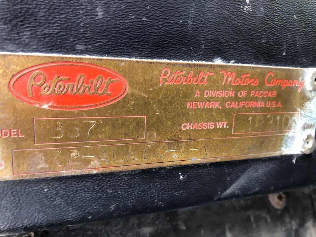 1989 PETERBILT 357 CAB & CHASSIS VN:276277 powered by Cat 3306 diesel engine, equipped with Road Ran
