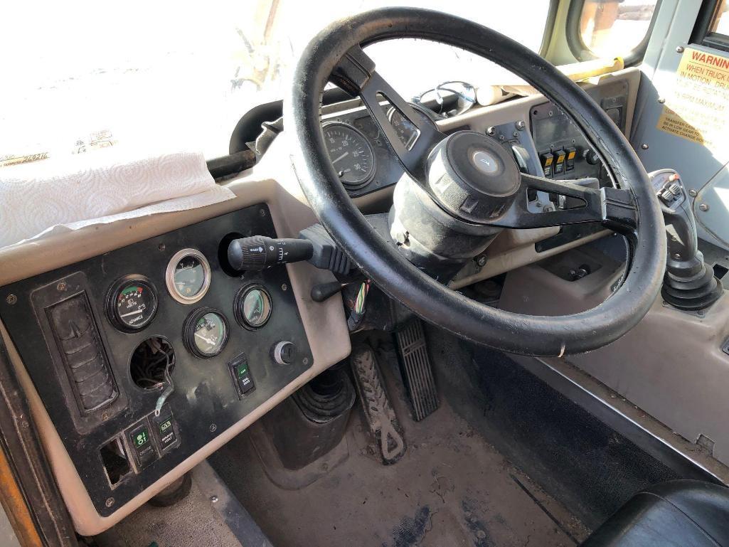 TEREX FD4000 CONCRETE MIXER TRUCK VN:736310 6x6, powered by diesel engine, equipped with Terex/Advan