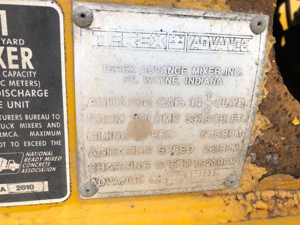 2003 ADVANCE CONCRETE MIXER TRUCK VN:009329 6x6, powered by Cummins diesel engine, equipped with Ter