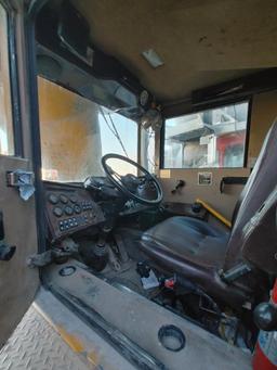 2003 ADVANCE CONCRETE MIXER TRUCK VN:009329 6x6, powered by Cummins diesel engine, equipped with Ter