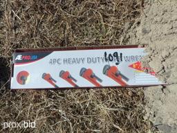 NEW 4 PC STEEL PIPE WRENCH ATE-34030 NEW SUPPORT EQUIPMENT
