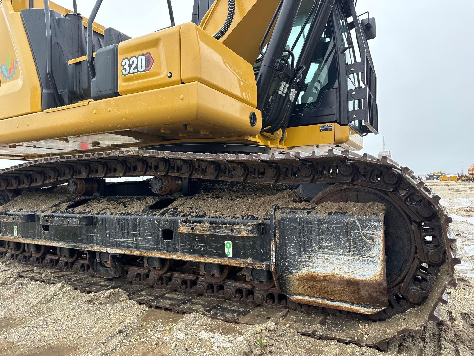 2022 CAT 320 2D HYDRAULIC EXCAVATOR SN:MYK10460 powered by Cat diesel engine, equipped with Cab,