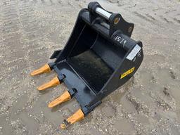 NEW TROJAN 24IN. DIGGING EXCAVATOR BUCKET 40mm pins fits to: Cat 303/305.5/304, Case, New Holland,