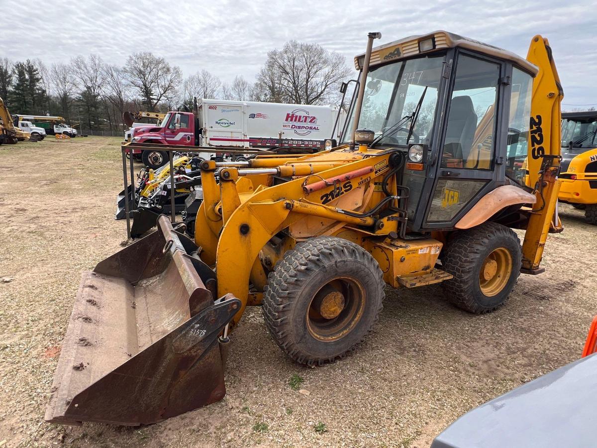 JCB 212S TRACTOR LOADER BACKHOE SN-1762283 4x4, powered by diesel engine, equipped with EROPS, rear