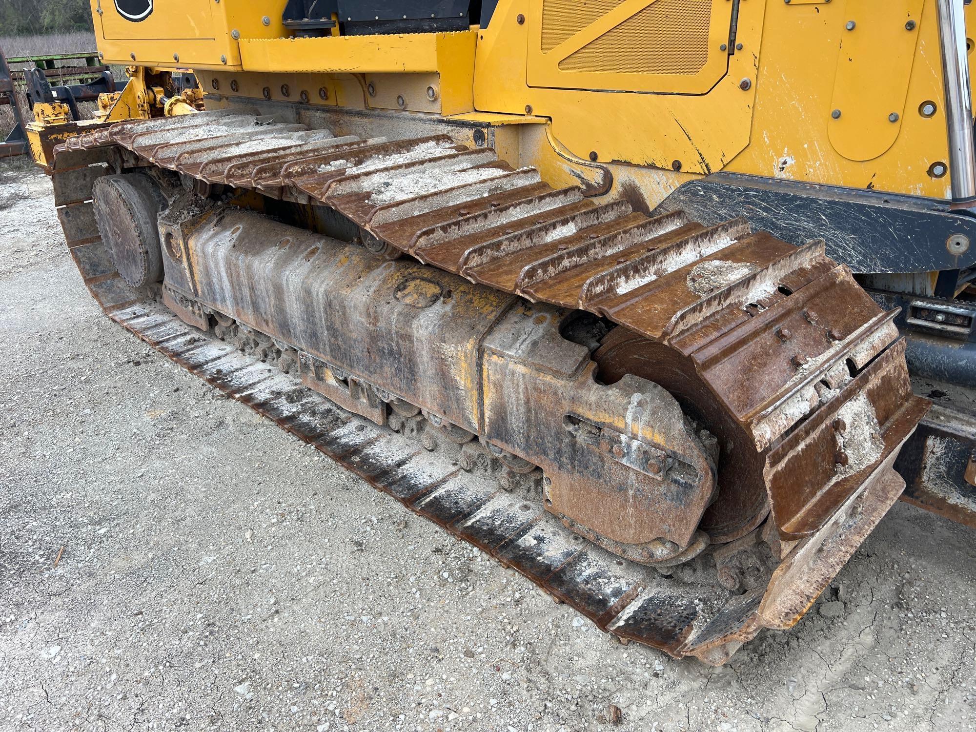 2020 JOHN DEERE 850L WLT CRAWLER TRACTOR SN:1T0850LXCLF369912 powered by John Deere 6090 diesel