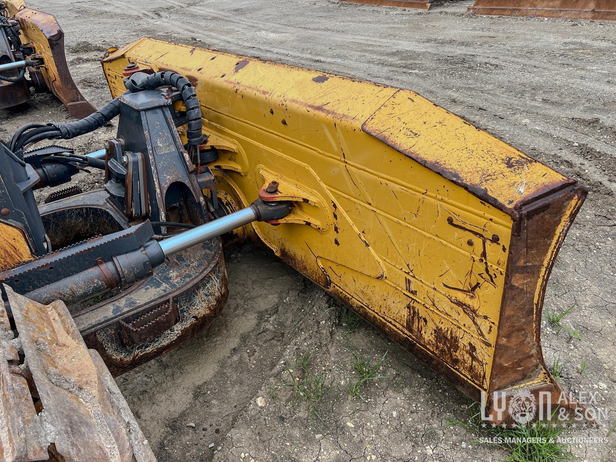 2014 JOHN DEERE 850K WLT CRAWLER TRACTOR SN:1T0850KXCEE259565 powered by John Deere Power Tech PSS