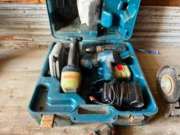 BOSCH CORDLESS TOOL KIT: DRILL; FLASHLIGHT; CIRCULAR SAW SUPPORT EQUIPMENT