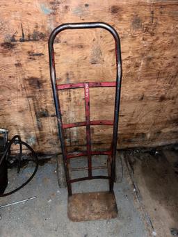 HAND TRUCK SUPPORT EQUIPMENT