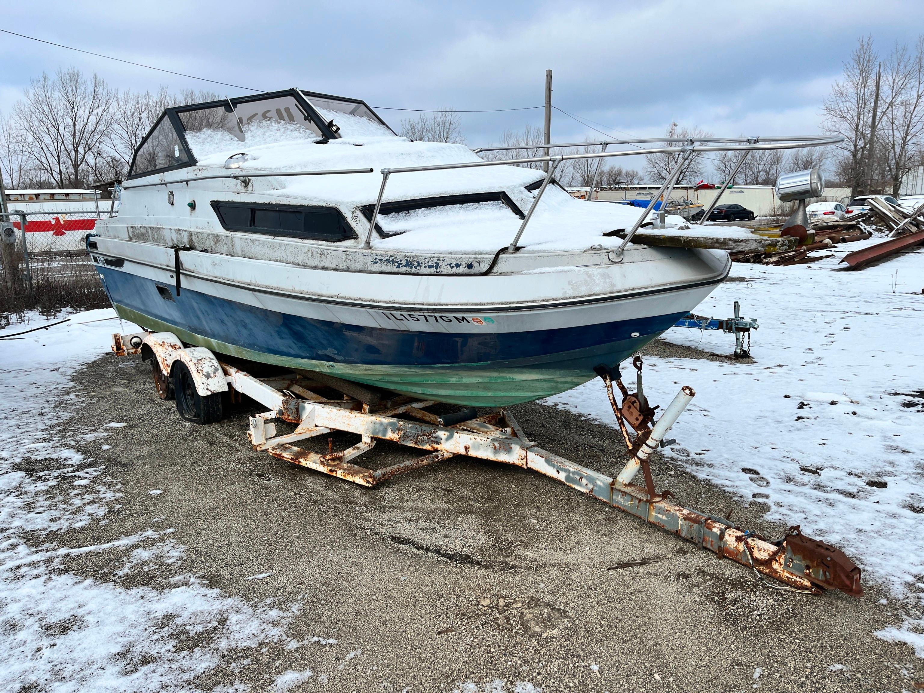 REGAL 24FT. BOAT VN:RGM07299M83J equipped with forward cabin, Mercruiser inboard/outboard engine -
