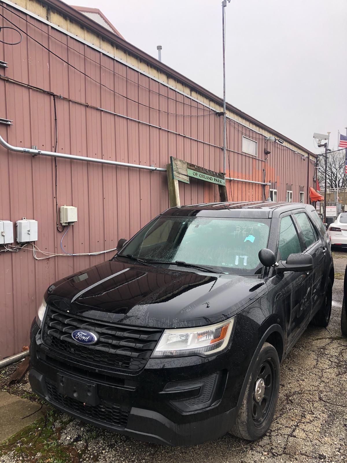 2017 FORD EXPLORER POLICE INTERCEPTOR AUTOMOBILE VN:1FM5K8AR1HGC66542 4x4, powered by 3.7L gas