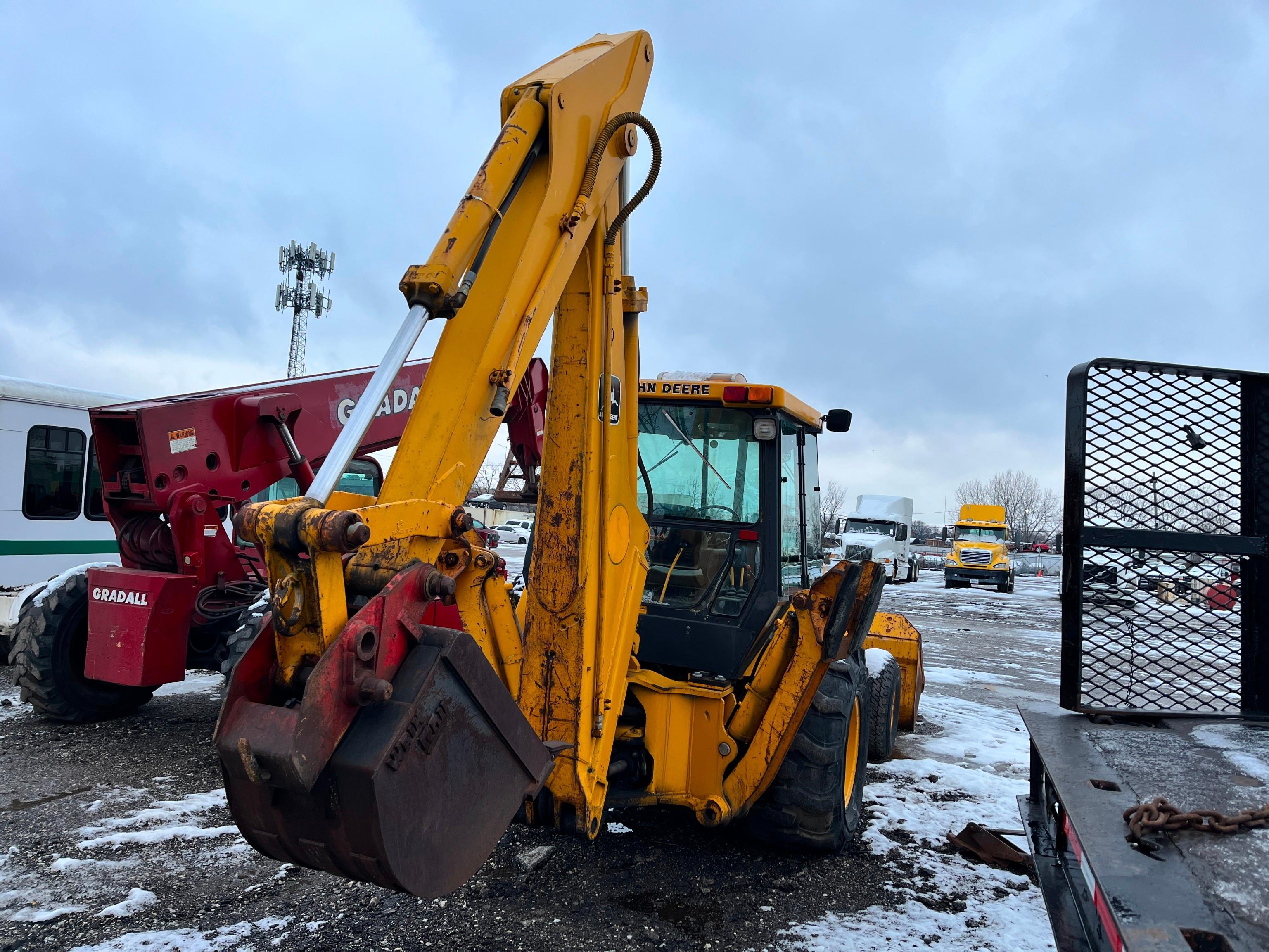 JOHN DEERE 710B TRACTOR LOADER BACKHOE SN:746783 powered by John Deere diesel engine, equipped with