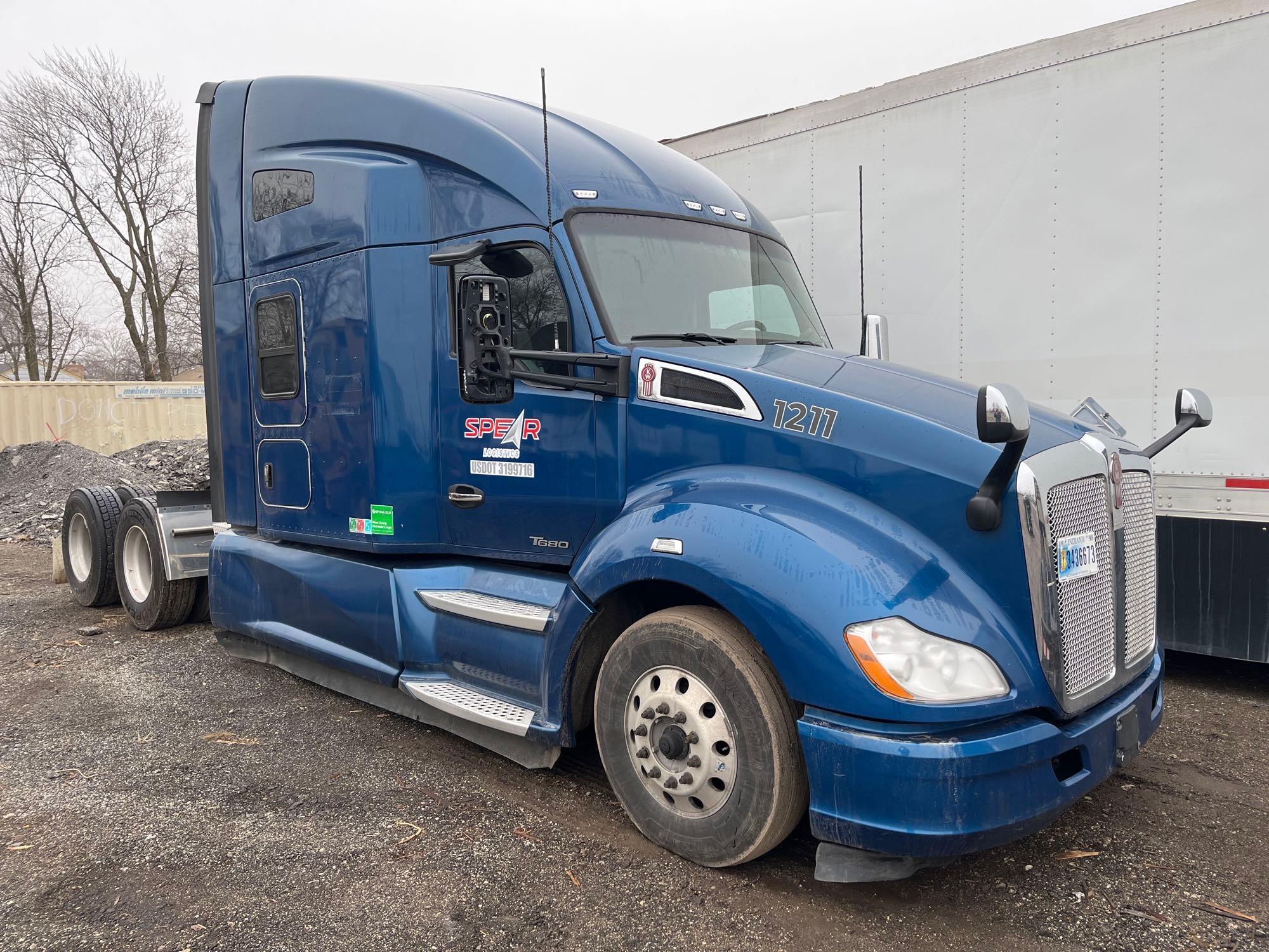 2021 KENWORTH T680 TRUCK TRACTOR...VN:XKYD49X1MJ446838 powered by Cummins X15 diesel engine, 450hp,