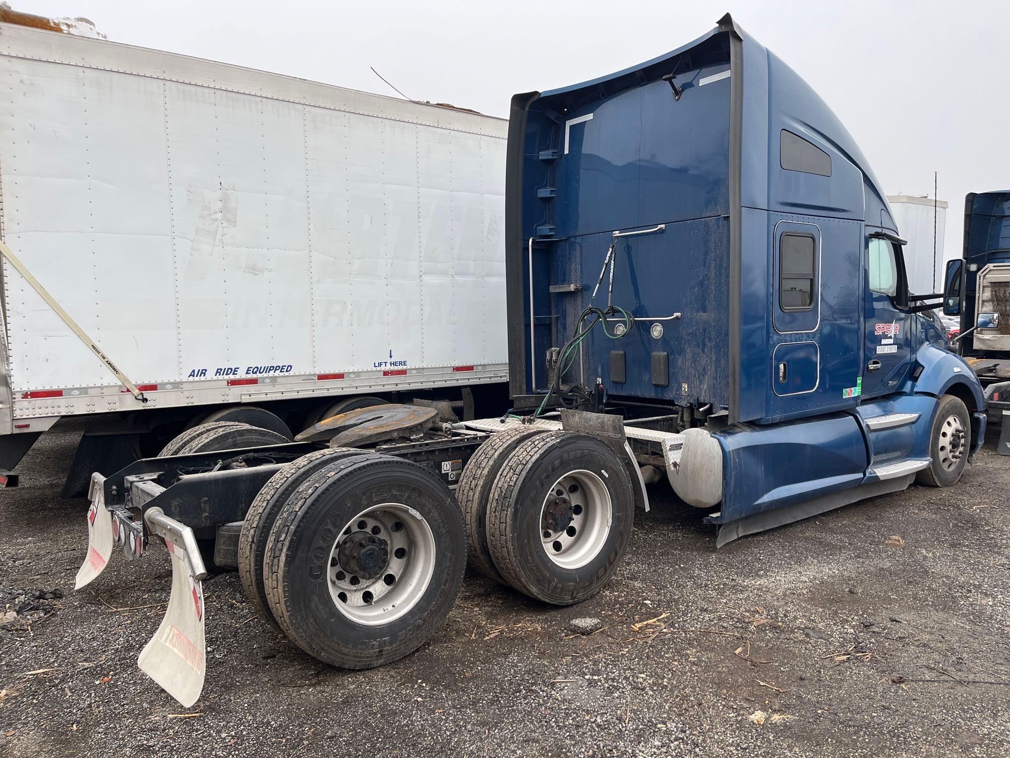 2021 KENWORTH T680 TRUCK TRACTOR...VN:XKYD49X1MJ446838 powered by Cummins X15 diesel engine, 450hp,