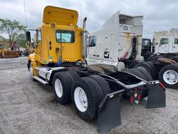 FREIGHTLINER TRUCK TRACTOR VN:N/A powered by Detroit Series 60 diesel engine, equipped with Eaton