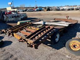 14.5' X 8' DECK W/ 4' BEAVER TAIL TRIAXLE TAGALONG TRAILER VN:N/A Single wheels, Rear Ramps,