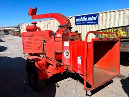 MORBARK WOOD CHIPPER FORD 4 CYLINDER GAS ENGINE, MANUAL PTO. Does not run.