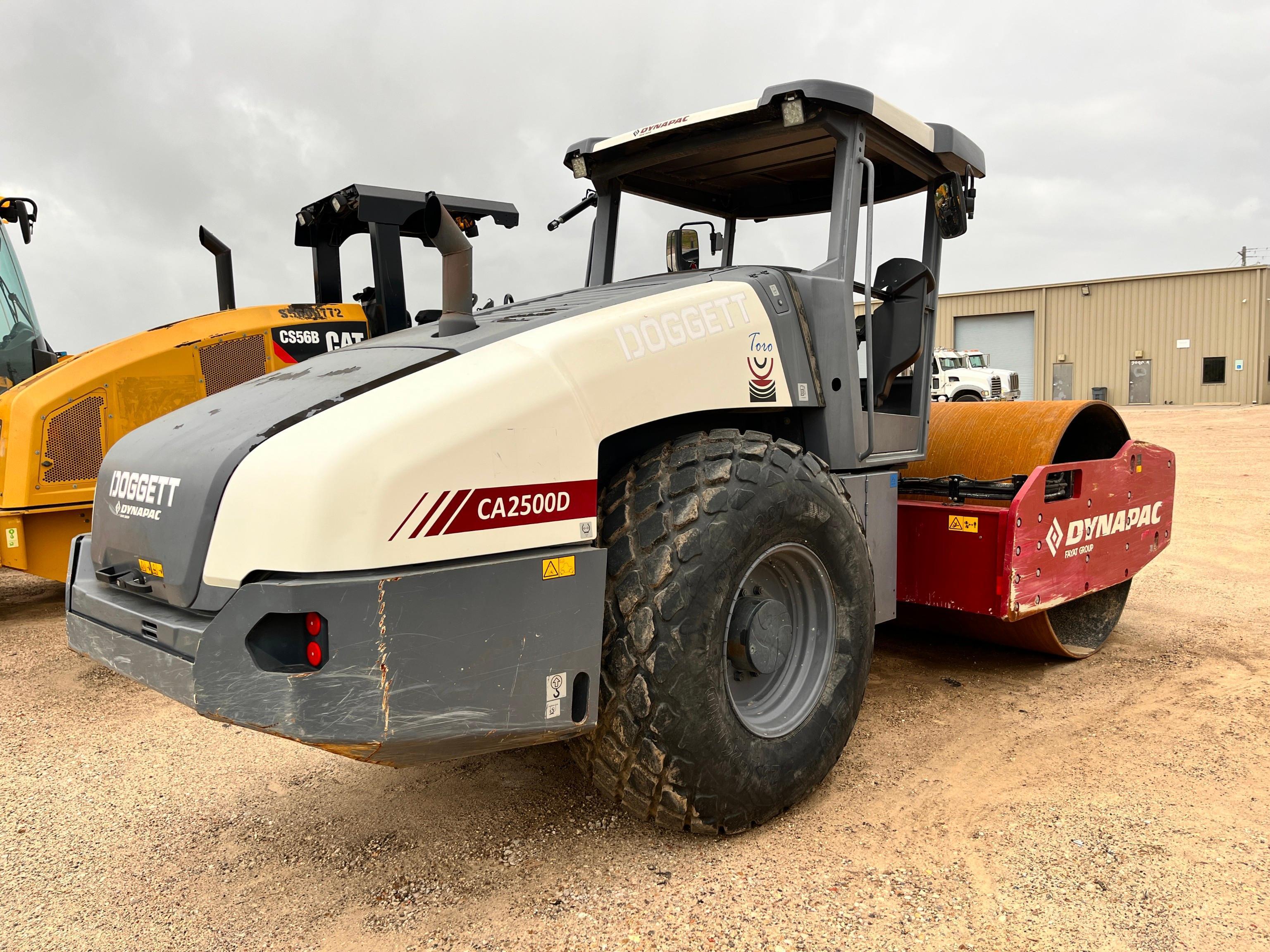 2021 DYNAPAC CA2500D VIBRATORY ROLLER SN:10000167PLA025882 powered by Cummins diesel engine,