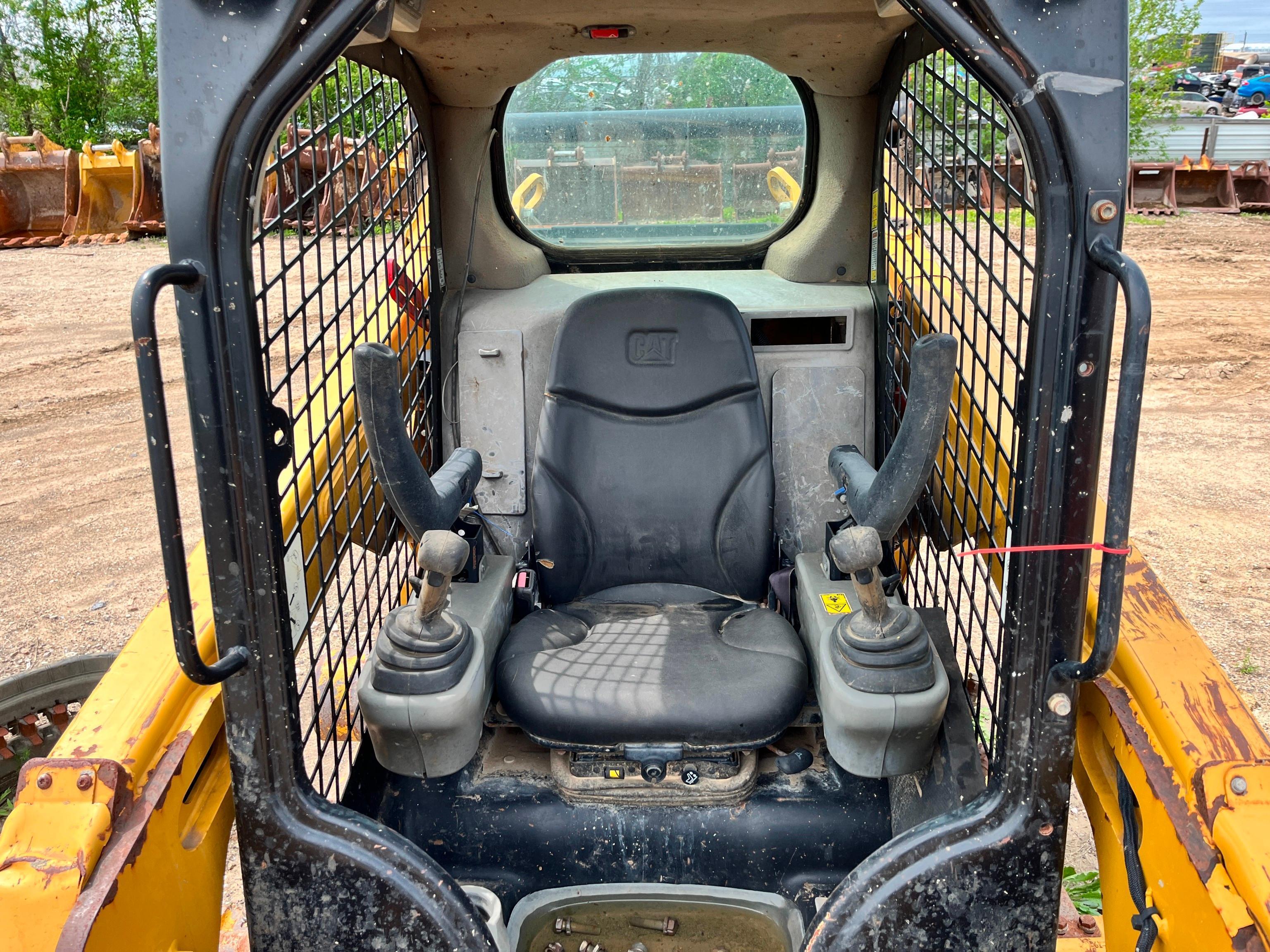 CAT 259D RUBBER TRACKED SKID STEER SN:CAT0259DAFTL05928 Parts.