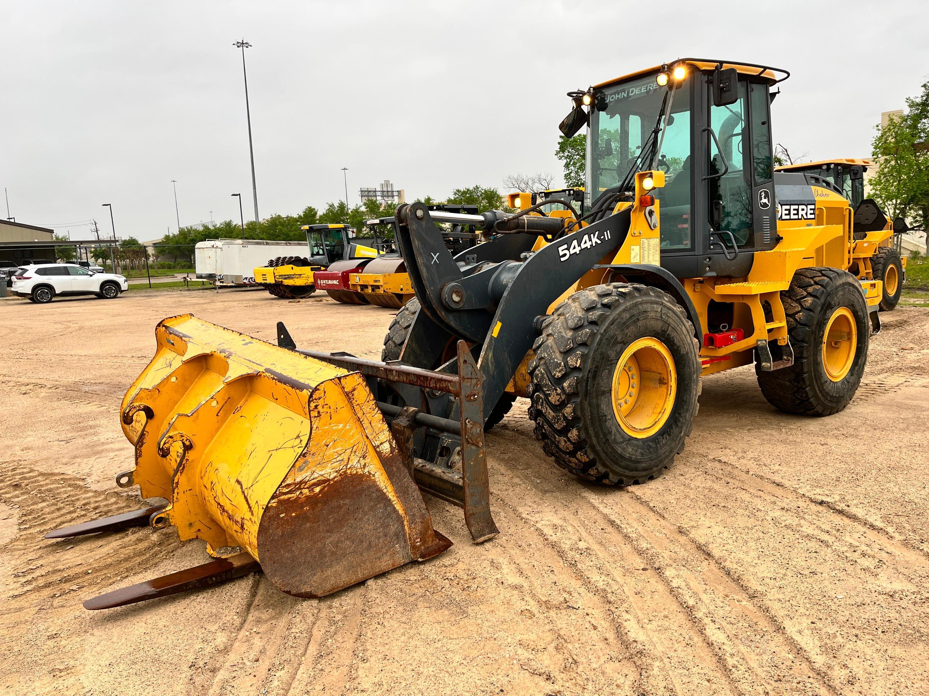 JOHN DEERE 544K SERIES II RUBBER TIRED LOADER SN:1DW544KZLHF685217 powered by John Deere diesel