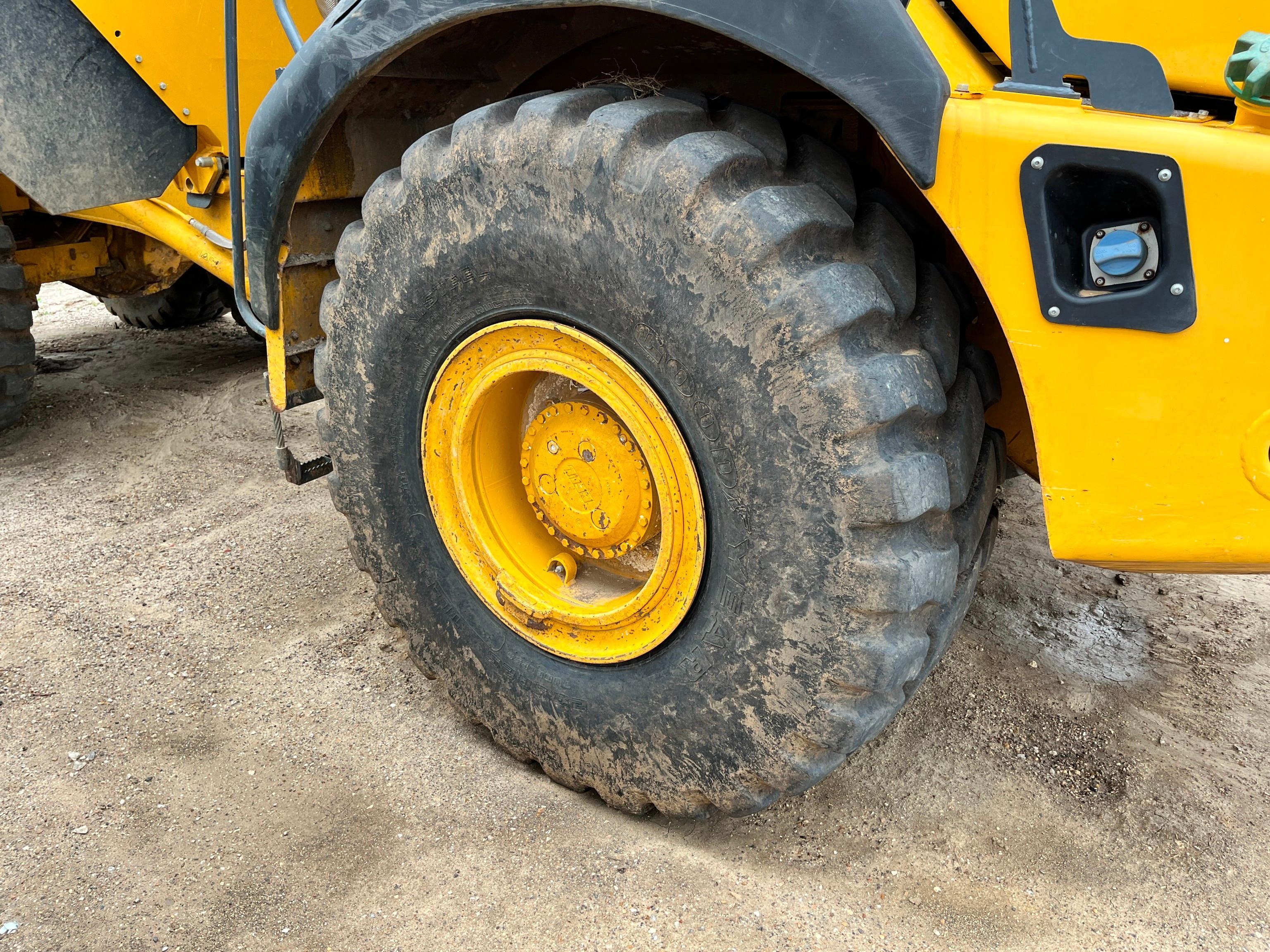 2022 BELL B30E ARTICULATED HAUL TRUCK SN:B93A331EC03009280 6x6, powered by Mercedes Benz diesel