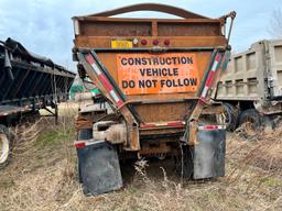 2002 TRAILKING RED RIVER SERIES LIVE BOTTOM TRAILER VN:1TKLC39342W109105 equipped with spring