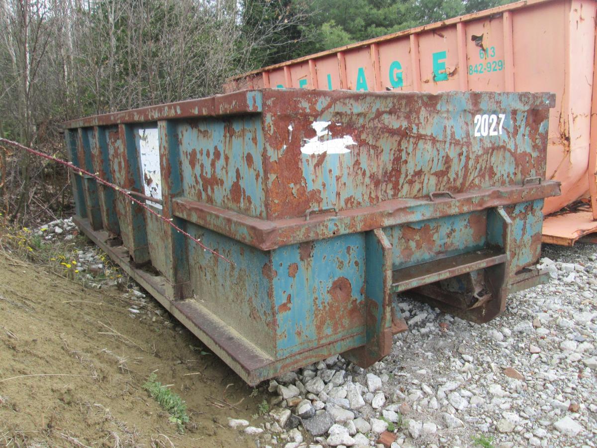 ROLLOFF CONTAINER 20' ROLL OFF CONTAINER buyer responsible for loading / acheteur responsible du