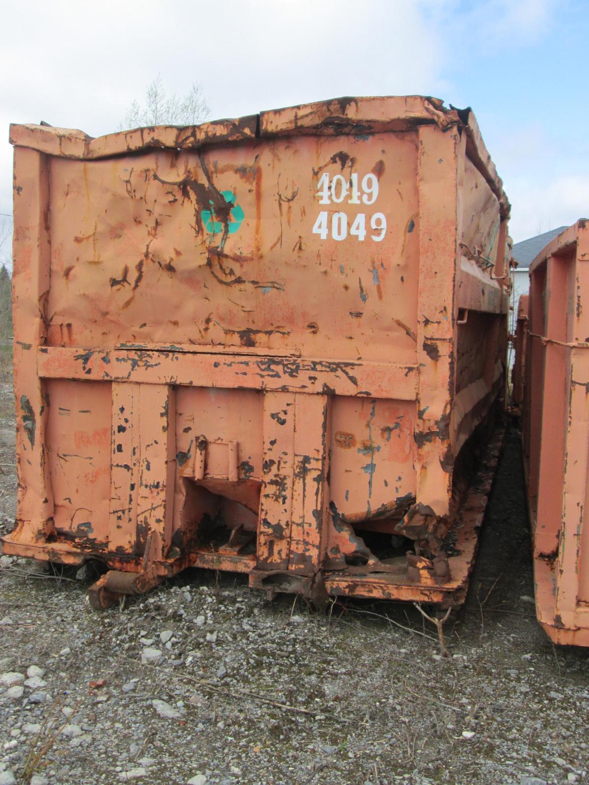 ROLLOFF CONTAINER 40' ROLL OFF CONTAINER buyer responsible for loading / acheteur responsible du