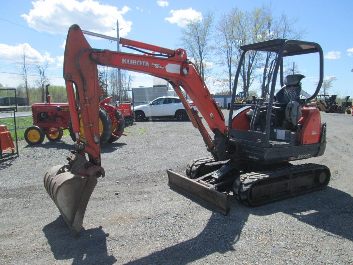 KUBOTA KX71-3S HYDRAULIC EXCAVATOR SN 1235 Powered by Kubota diesel engine EPA sticker, equipped