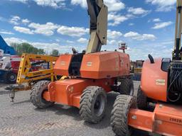 JLG 860SJ BOOM LIFT sn-5882 4x4, powered by diesel engine, equipped with 86ft. Platform height,