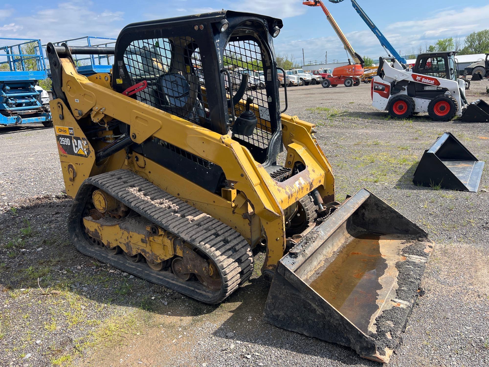 2018 CAT 259D RUBBER TRACKED SKID STEER SN:FTL17982 powered by Cat diesel engine, equipped with