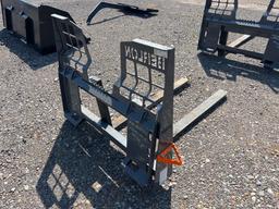 NEW BERLON 48IN. HD STEP THROUGH PALLET FORKS SKID STEER ATTACHMENT 5,500lb capacity.