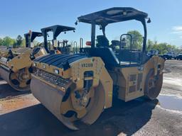 2017 CAT CB66B ASPHALT ROLLER SN:B6600245 powered by Cat diesel engine, equipped with OROPS, 84in.