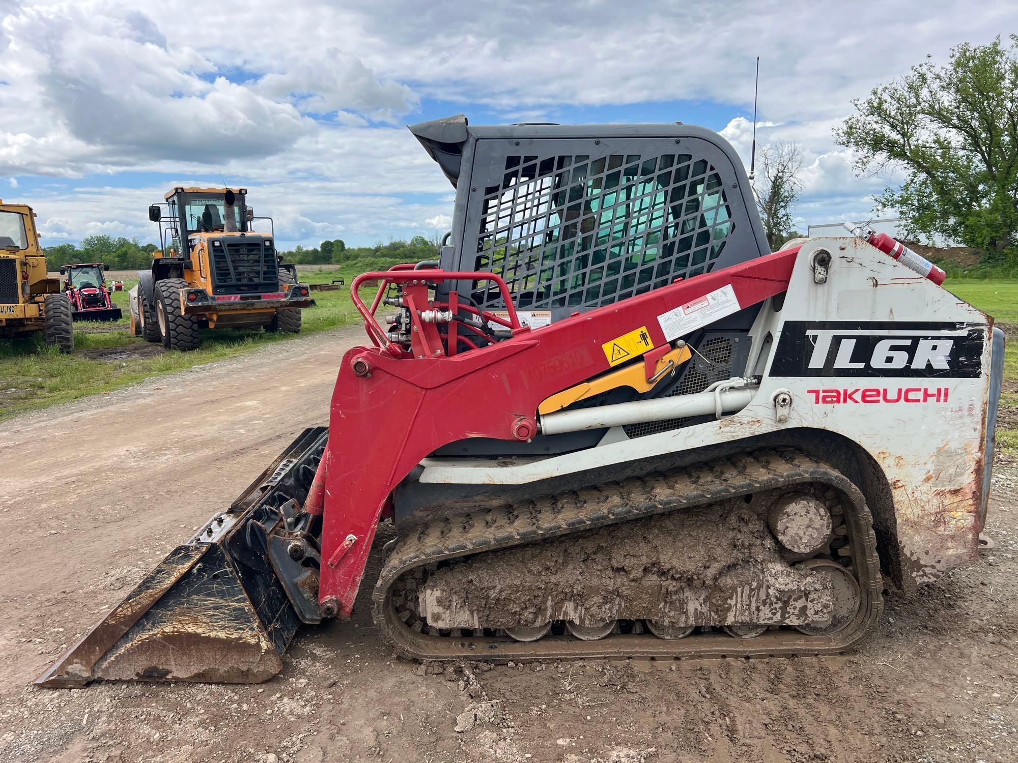 2018 TAKEUCHI TL6CR RUBBER TRACKED SKID STEER SN:406000196 powered by diesel engine, equipped with