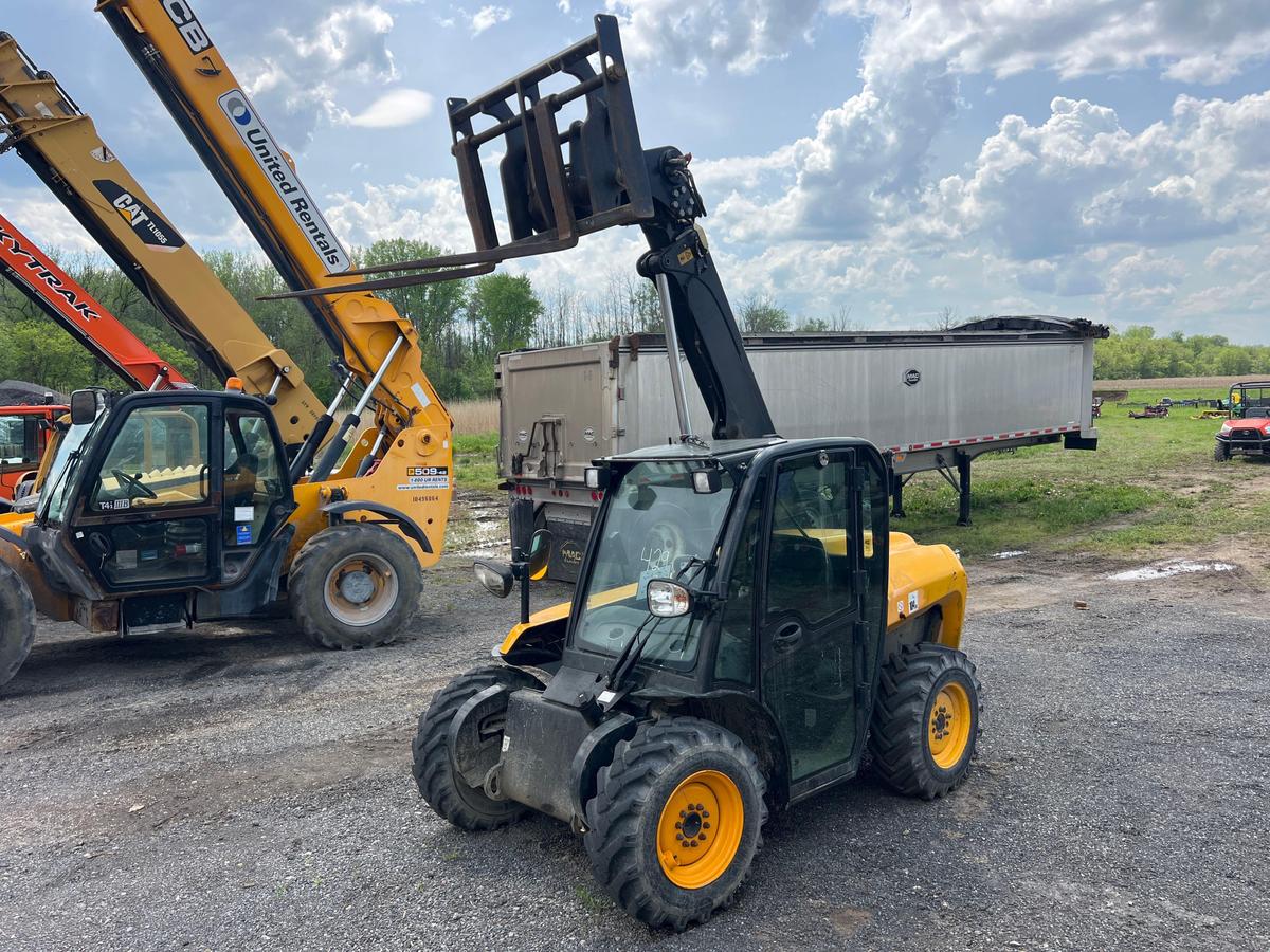 JCB 515-40 TELESCOPIC FORKLIFT SN-27707 4x4, powered by diesel engine, equipped with EROPS, air,