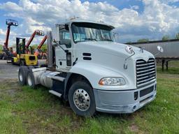 2013 MACK CXU613 TRUCK TRACTOR VN:033898 powered by Mack MP8 diesel engine, 445hp, equipped with