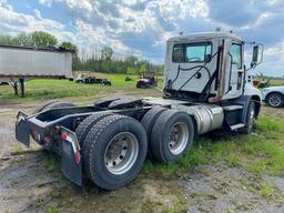 2013 MACK CXU613 TRUCK TRACTOR VN:033898 powered by Mack MP8 diesel engine, 445hp, equipped with