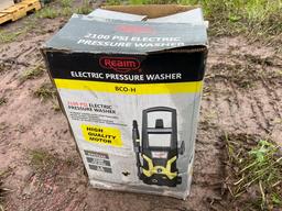 REALM 2100PSI PRESSURE WASHER electric powered.