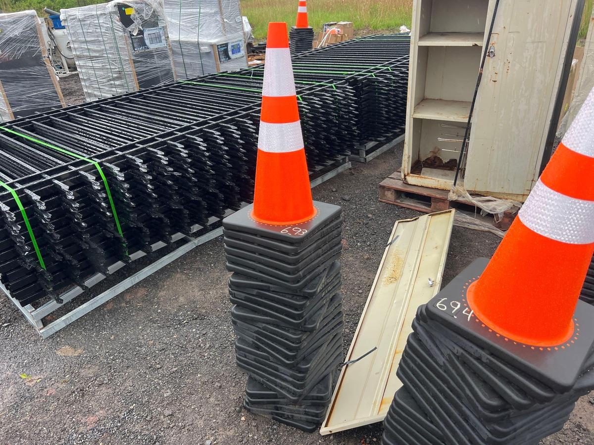 NEW (25) SAFETY HIGHWAY CONES NEW SUPPORT EQUIPMENT