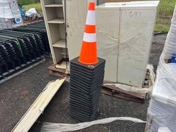 NEW (25) SAFETY HIGHWAY CONES NEW SUPPORT EQUIPMENT