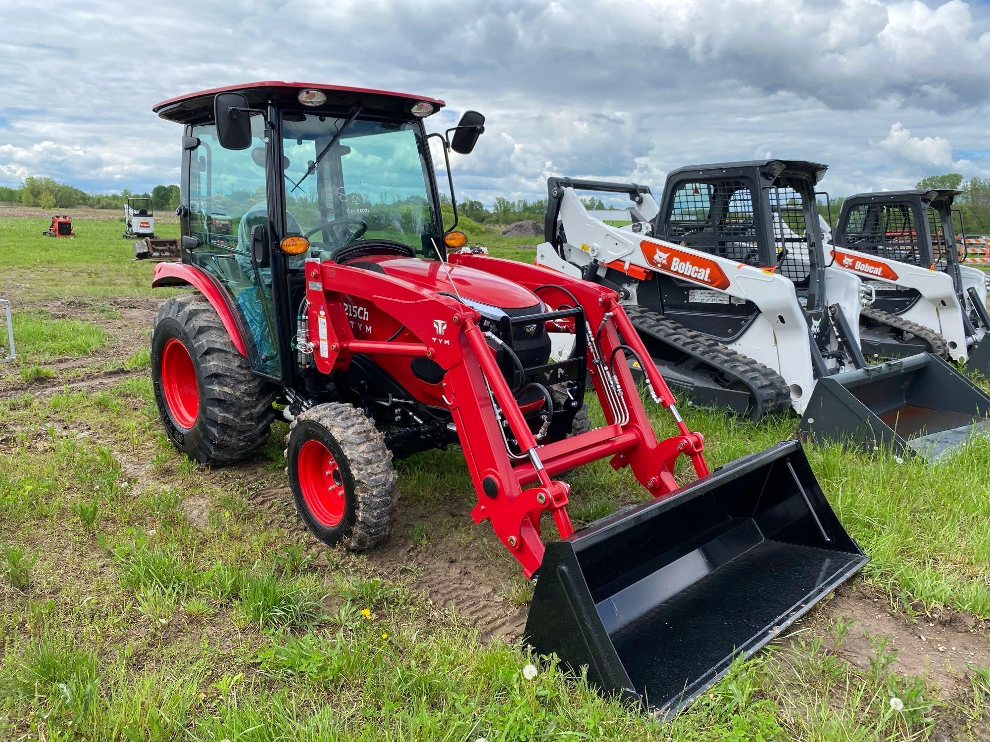 UNUSED TYM 4215 TRACTOR LOADER 4x4, SN-00091 powered by diesel engine, equipped with EROPS,