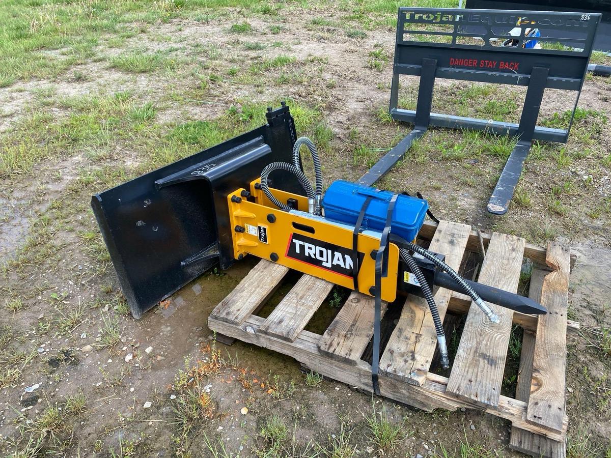 NEW TROJAN HYDRAULIC HAMMER SKID STEER ATTACHMENT