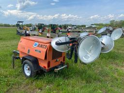 2014 WANCO LIGHT PLANT SN:2089 powered by diesel engine, equipped with 4-1,000 watt lightbulbs, 6KW,