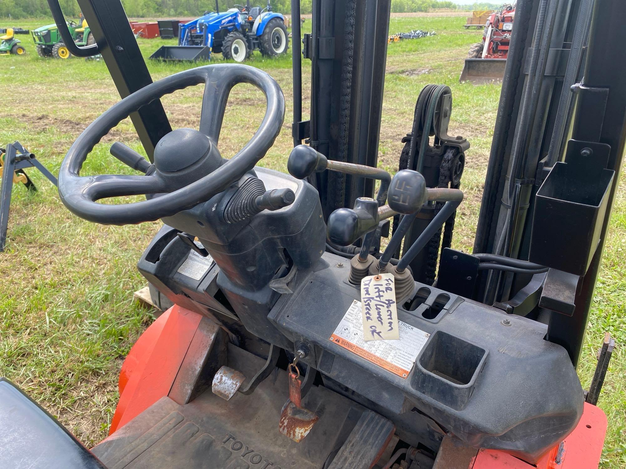 TOYOTA FORKLIFT SN-80717 powered by LP engine, equipped with OROPS, 5,000lb lift capacity,