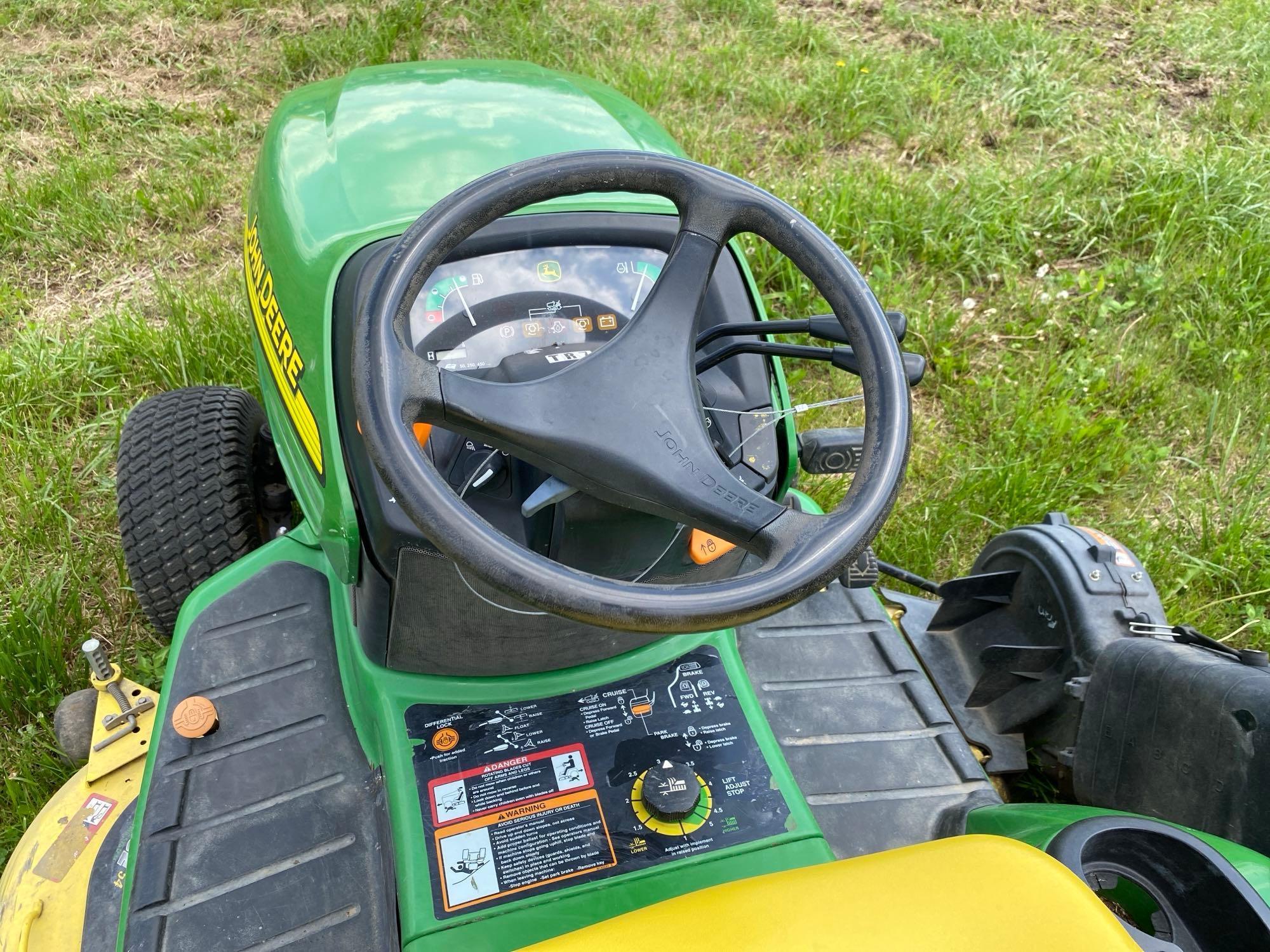 JOHN DEERE X495 SUPER LAWN & GARDEN TRACTOR SN:41368 powered by John Deere diesel engine, equipped