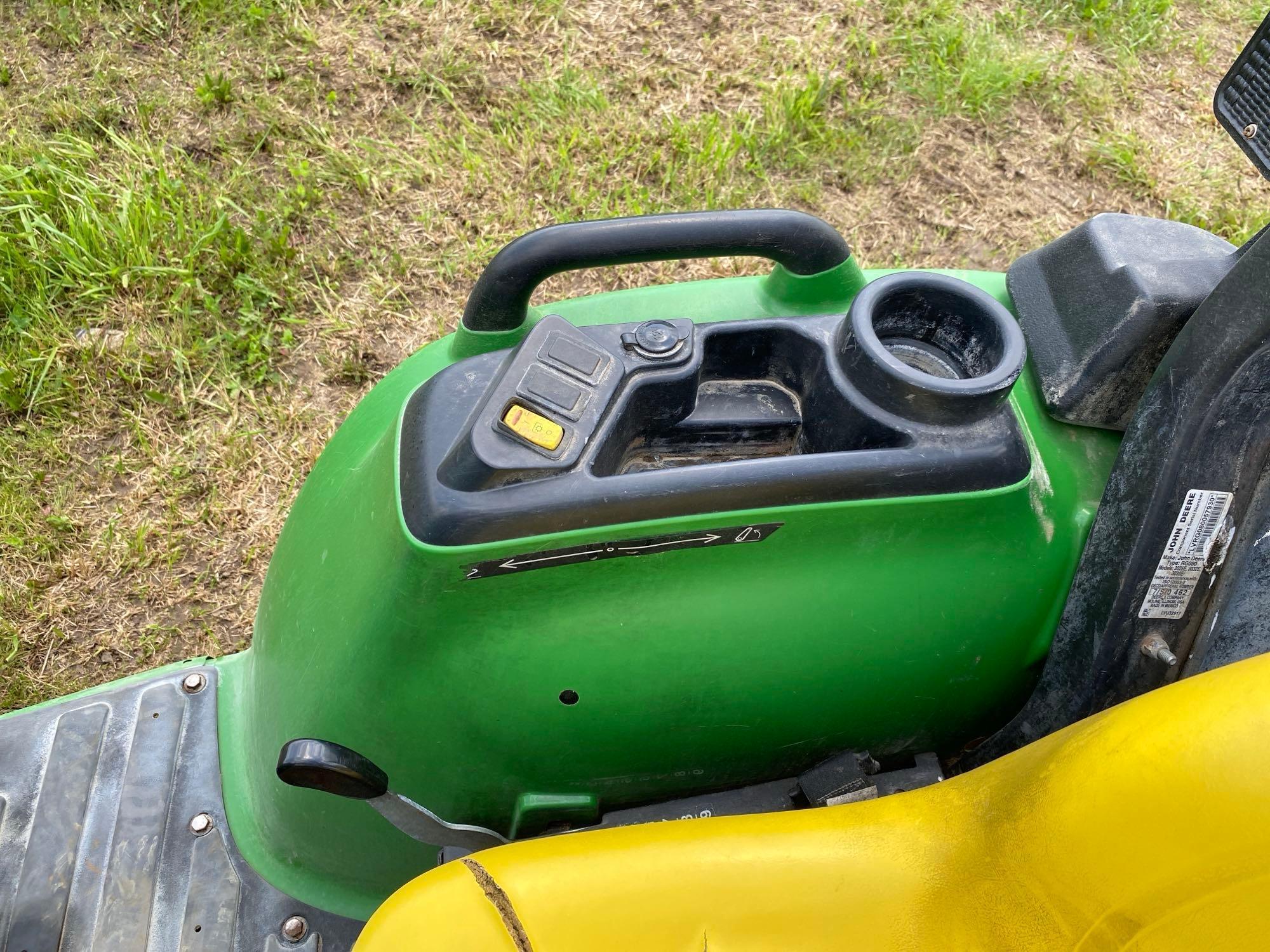 JOHN DEERE 3025E UTILITY TRACTOR SN-148497 4x4, powered by John Deere diesel engine, equipped with