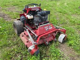 FERRIS SRSZ3 COMMERCIAL MOWER SN:2018130589 powered by gas engine, equipped with 61in. Cutting deck,