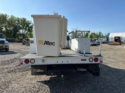 2016 DODGE 4500 BUCKET TRUCK VN:112003 powered by 6.4L Hemi gas engine, equipped with Allison