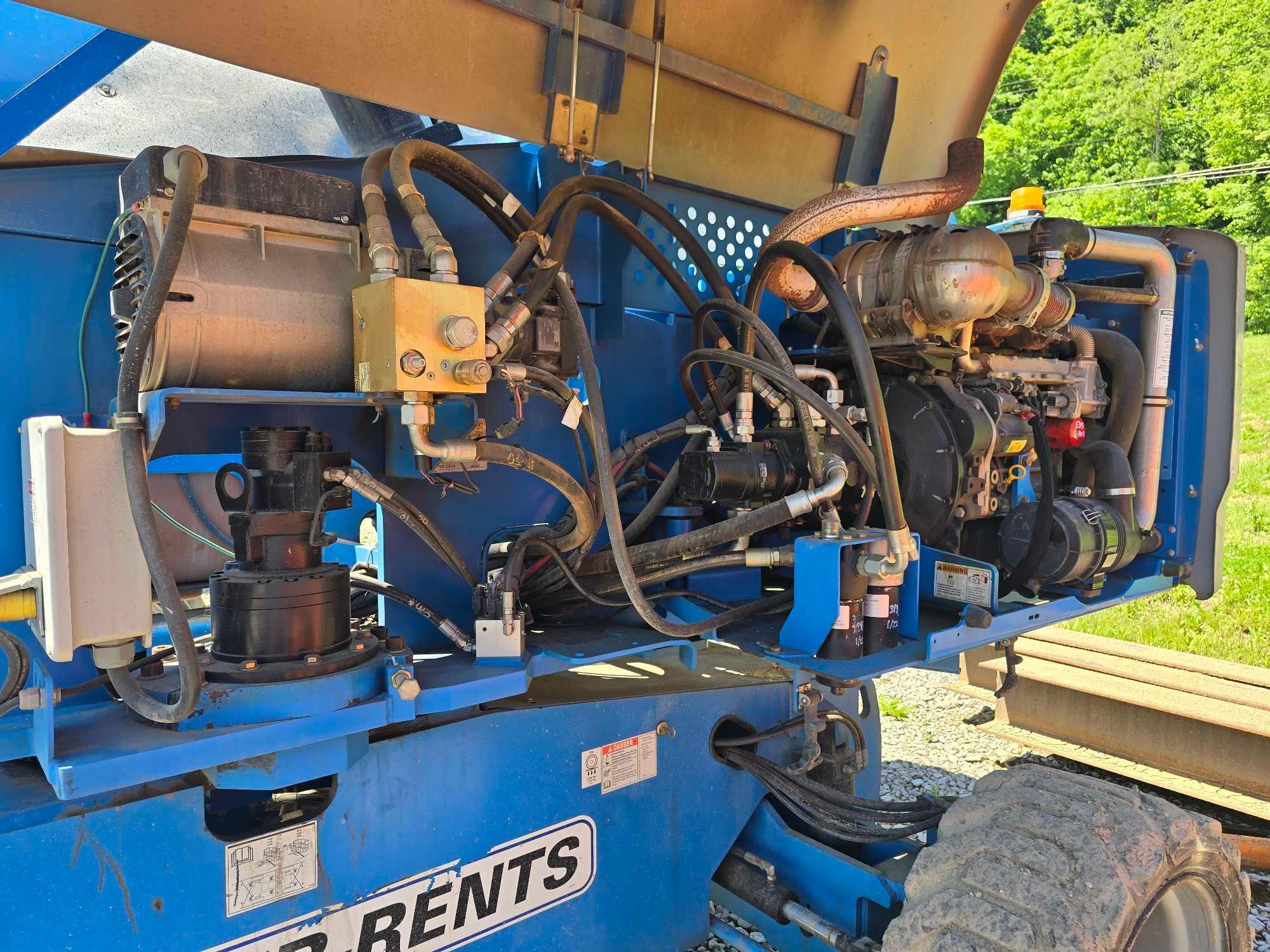 2014 GENIE S-65 BOOM LIFT SN:S6014A-28840, 4X4, powered by diesel engine, equipped with 65ft.