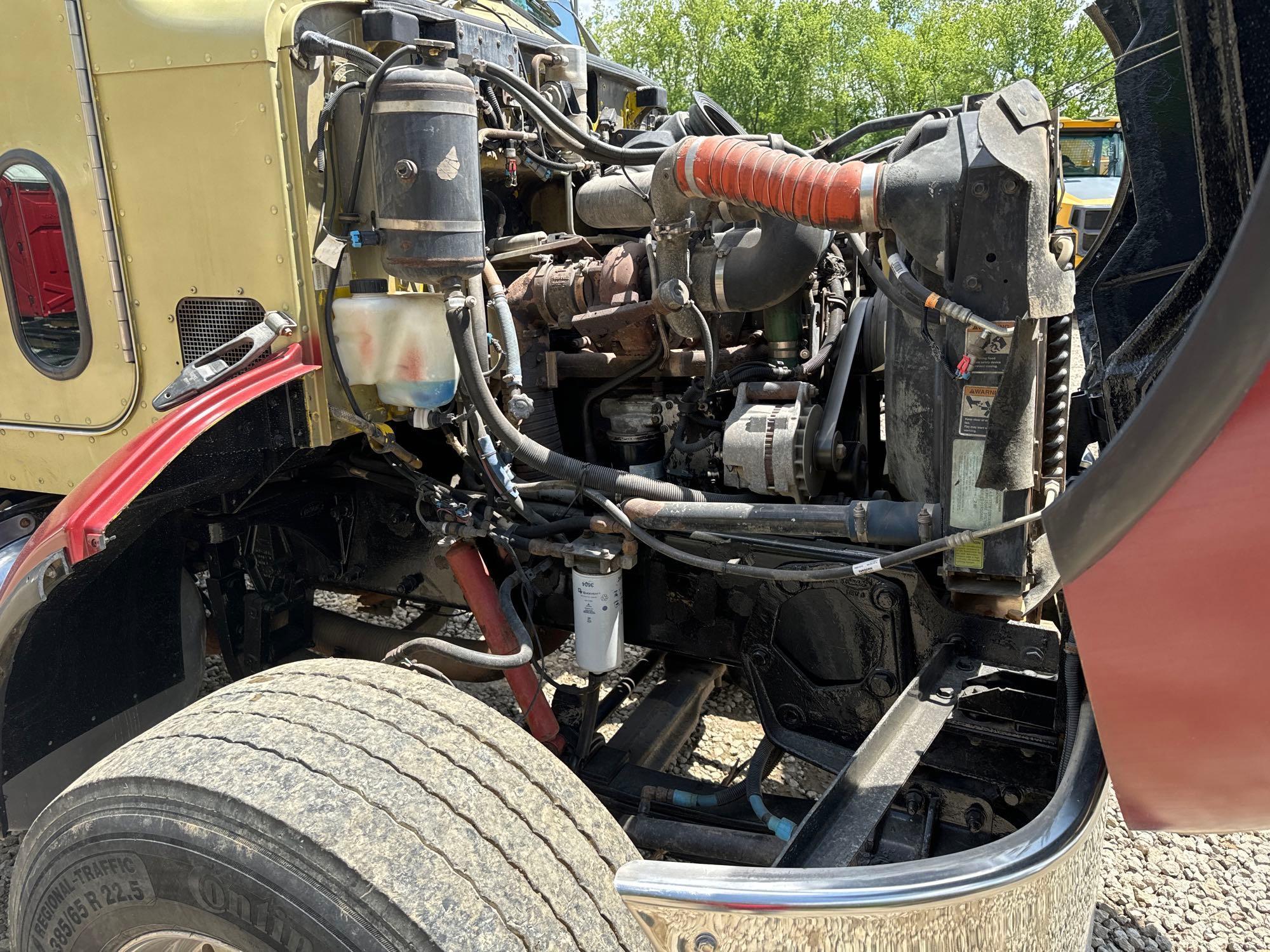 2005 PETERBILT 330 FUEL/LUBE TRUCK VIN 837192 powered by Cummins ISC diesel engine, equipped with